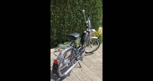 puchveluxschwarzc3_original
